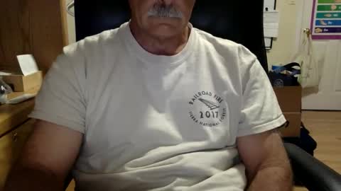 likefhot online show from April 17, 1:25 pm