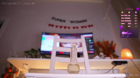 Snapshot of lil_eva chatting on December 3, 10:39 am All my link in bio sign up to support me online show from December 3, 10:39 am