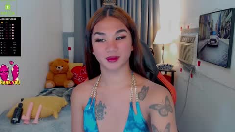 Snapshot of lil_fantacy chatting on January 21, 2:22 am LILY online show from January 21, 2:22 am