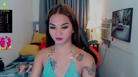Snapshot of lil_fantacy chatting on January 21, 8:32 pm LILY online show from January 21, 8:32 pm