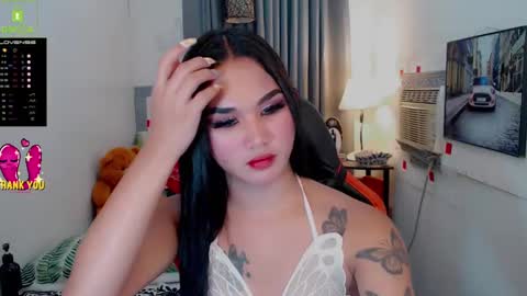 Snapshot of lil_fantacy chatting on February 19, 9:25 pm LILY online show from February 19, 9:25 pm