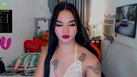Snapshot of lil_fantacy chatting on February 27, 2:42 am LILY online show from February 27, 2:42 am