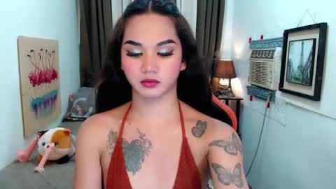 Snapshot of lil_fantacy chatting on October 9, 9:51 am LILY online show from October 9, 9:51 am