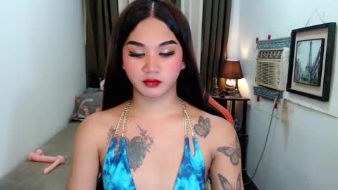 Snapshot of lil_fantacy chatting on October 20, 10:59 am LILY online show from October 20, 10:59 am