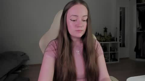 for free registration 3  online show from April 17, 8:01 pm