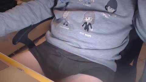 Snapshot of lil_j_ chatting on October 18, 11:16 pm lil_j_ online show from October 18, 11:16 pm