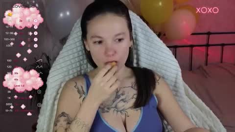 little moon online show from February 2, 9:24 pm