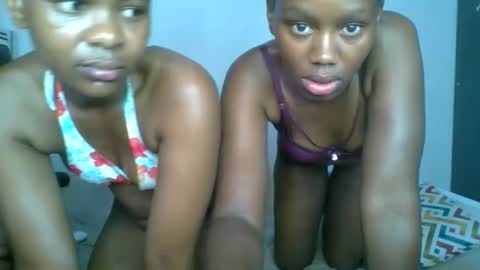 Snapshot of lil_meg chatting on February 5, 11:42 pm lil_meg online show from February 5, 11:42 pm