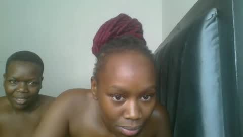 Snapshot of lil_meg chatting on February 14, 2:03 pm lil_meg online show from February 14, 2:03 pm