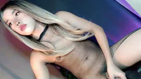 lil_trixxy online show from July 12, 12:56 am