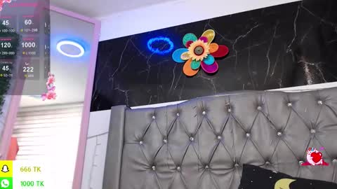   online show from March 17, 3:37 pm