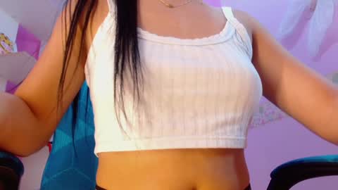 L I L A online show from February 4, 9:10 pm