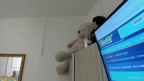 lila bailey  online show from October 19, 7:36 pm