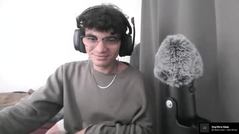 Snapshot of lilankore chatting on January 16, 9:05 am Yeh online show from January 16, 9:05 am