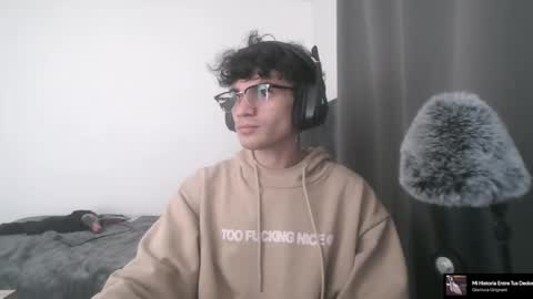 Snapshot of lilankore chatting on January 17, 5:19 pm Yeh online show from January 17, 5:19 pm