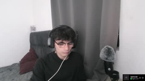 Snapshot of lilankore chatting on January 19, 7:15 am Yeh online show from January 19, 7:15 am