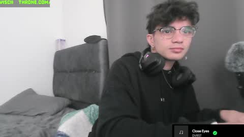 Snapshot of lilankore chatting on January 23, 1:19 am Yeh online show from January 23, 1:19 am