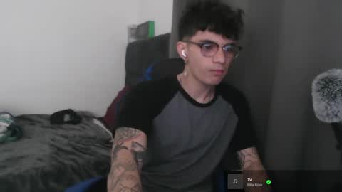 Snapshot of lilankore chatting on February 7, 9:58 am Yeh online show from February 7, 9:58 am