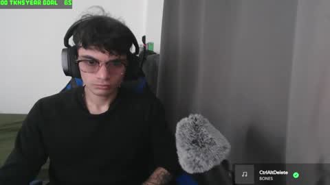 Snapshot of lilankore chatting on February 12, 7:24 pm Yeh online show from February 12, 7:24 pm