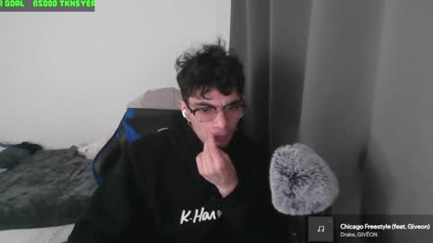 Snapshot of lilankore chatting on February 17, 8:09 am Yeh online show from February 17, 8:09 am