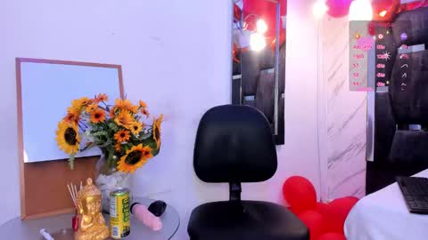 Lila online show from February 20, 12:25 pm