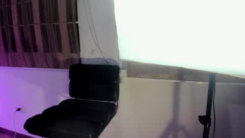 Lila Ross online show from April 10, 11:26 am