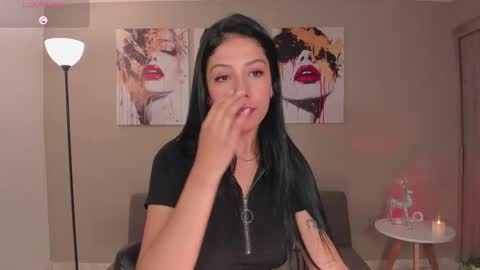 Snapshot of lilawest chatting on November 12, 2:17 pm Lila West online show from November 12, 2:17 pm