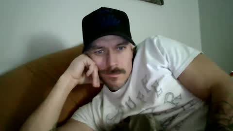 Snapshot of lildeer1980 chatting on January 25, 1:32 am lildeer1980 online show from January 25, 1:32 am