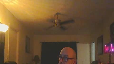 Snapshot of lildicksissy chatting on August 6, 6:15 am lildicksissy online show from August 6, 6:15 am