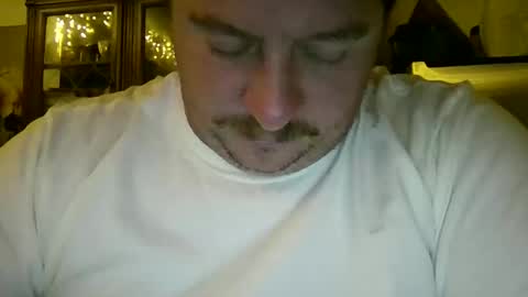 Snapshot of lildickwonder04 chatting on December 15, 3:00 am reallyinsecure online show from December 15, 3:00 am