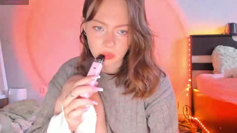 Snapshot of lilemma19 chatting on May 12, 11:13 pm lilemma19 online show from May 12, 11:13 pm