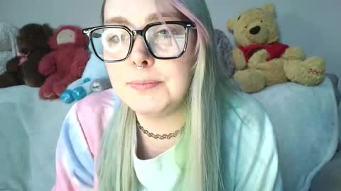 emily ryanson online show from February 5, 10:25 pm