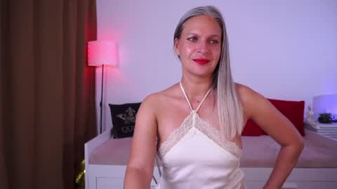Snapshot of lilhearta chatting on July 12, 8:11 pm Andreea online show from July 12, 8:11 pm