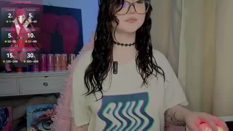Snapshot of lilhornyprincess chatting on April 29, 6:39 am Nika and Lori online show from April 29, 6:39 am