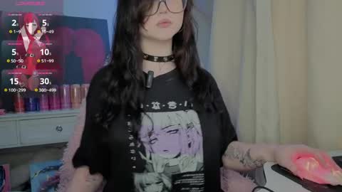Snapshot of lilhornyprincess chatting on May 2, 7:46 am Nika and Lori online show from May 2, 7:46 am