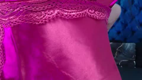 Snapshot of lili666_ chatting on November 21, 3:16 am Lili online show from November 21, 3:16 am