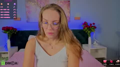 Lili online show from September 11, 12:44 am