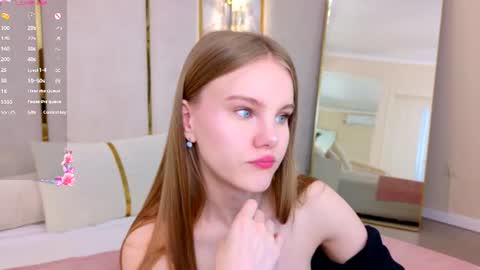 Snapshot of lili_lohan chatting on June 11, 5:16 am lili_lohan online show from June 11, 5:16 am