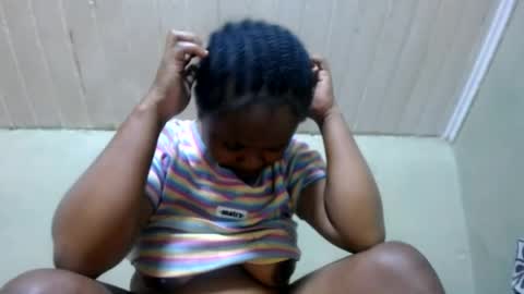Snapshot of liliahsexie chatting on June 13, 2:48 pm liliah online show from June 13, 2:48 pm