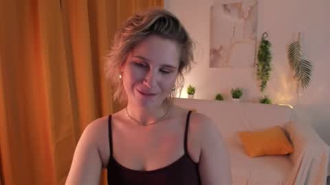 Lilian online show from November 24, 12:21 am