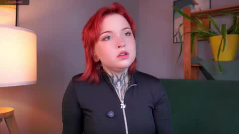 Snapshot of lilianadao chatting on October 1, 1:06 pm Anika online show from October 1, 1:06 pm