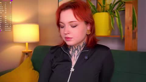 Snapshot of lilianadao chatting on October 16, 1:56 pm Anika online show from October 16, 1:56 pm