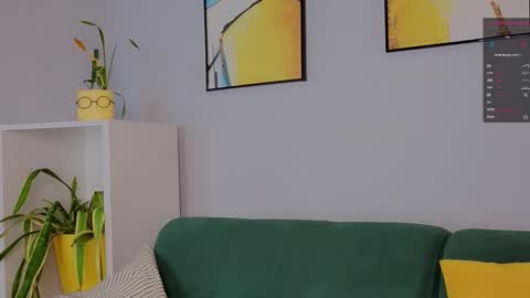 Snapshot of lilianadao chatting on November 12, 12:16 pm Anika online show from November 12, 12:16 pm