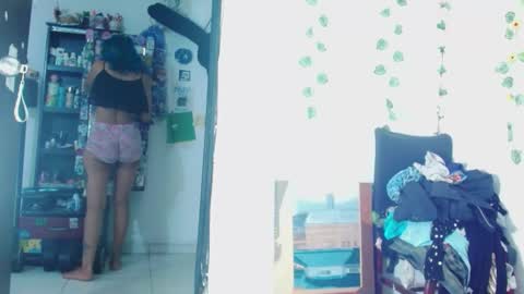 Snapshot of liliandoll chatting on November 12, 8:30 pm yesica online show from November 12, 8:30 pm