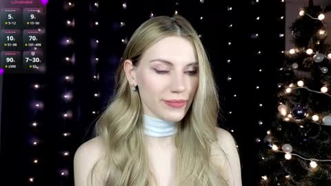 Snapshot of lilianna_wilde chatting on December 5, 7:06 pm Anna online show from December 5, 7:06 pm