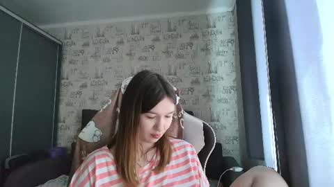 Snapshot of liliawoolf chatting on June 17, 7:44 am liliawoolf online show from June 17, 7:44 am