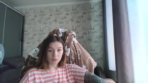 Snapshot of liliawoolf chatting on July 3, 7:59 am liliawoolf online show from July 3, 7:59 am