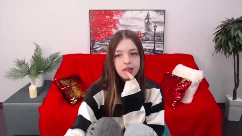 Lili Bakery online show from January 28, 5:11 am