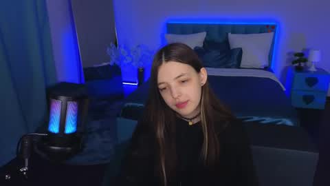 Lili Bakery online show from March 4, 12:39 am