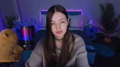 Lili Bakery online show from October 1, 2:28 am